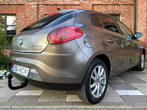 FIAT BRAVO / MULTIJET / DIESEL 1.9 / ÜV 05.2026 (3 foto / 15)