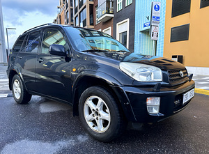 TOYOTA RAV 4 / РЕГ. СБОР ОПЛАЧЕН / АВТОМАТ / AC / ТО 08.2026 (2 фото из 15)