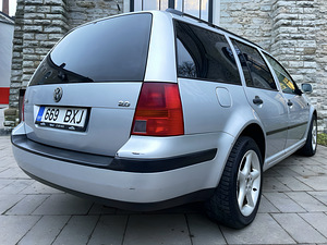 VOLKSWAGEN GOLF 4 VARIANT / BENSIIN / ÜV 05.2026 (3 foto / 15)
