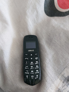 Telefonq (3 foto / 4)