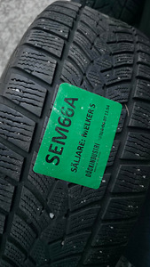 Оригинальный диск Audi 17" + Goodyear Polargrip Ice 225/60R1 (6 фото из 8)