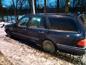 Mercedes E300 TD OM606 130kw (11 foto / 12)