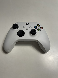Xbox pult valge ideaalses korras (1 foto / 2)