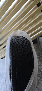 235/65R18 Bridgestone Blizzak m+s (1 foto / 3)