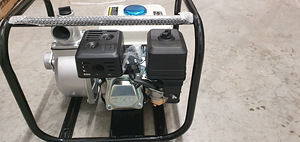 Veepump bensiinimootoriga (5 foto / 6)
