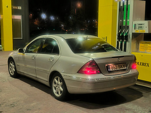 Mercedes-benz (4 foto / 7)
