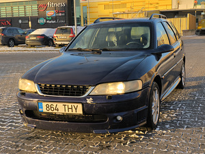 Opel Vectra Irmscher (2 foto / 10)