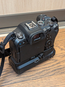 Canon R6 (2 фото из 5)