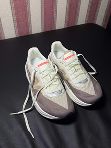 NEW BALANCE FUELCELL REBEL V5 (2 foto / 8)