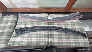 Honda crv 2007.... uste kleebitavad sirmid (2 foto / 3)