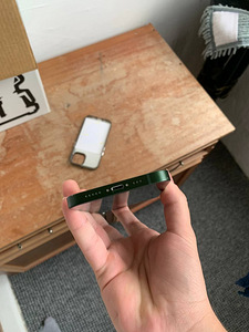 iPhone 13,green,128 gb (2 foto / 7)