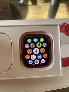 Apple Watch Series 8 45 mm garantii alla (2 foto / 3)