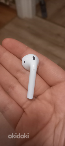 Apple AirPods 2 (фото #6)
