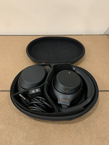 Sony WH-1000xm3 (1 foto / 4)