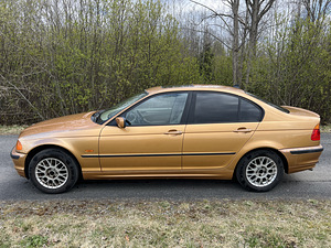 BMW 318i (3 foto / 13)