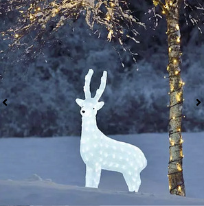2 LED-valgustusega hirve (60 ja 105 cm) õues kasutamiseks (4 foto / 4)