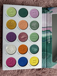 PARISA Cosmetics Duffusio lauvärvipalett (3 foto / 6)