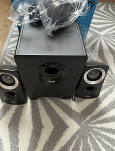 Logitech Z313 Kõlarikomplekt (4 foto / 4)