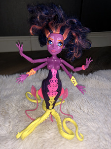 Monster high nukk Great Scarrier Reef (3 foto / 3)