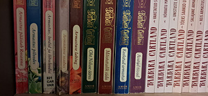 Продаются книги (5 фото из 8)