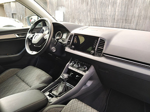 Skoda Karoq Elegance FL 1,5 TSI 110kW (6 foto / 10)