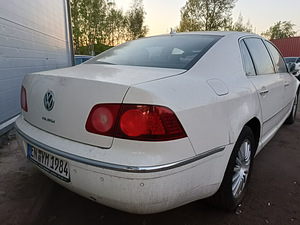 Volkswagen Phaeton 3.0 TDI Individual FULL (2 foto / 5)