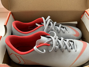Nike ботинки