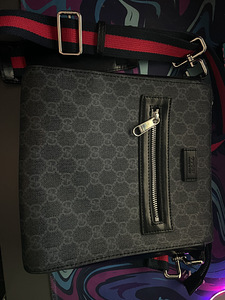 Gucci Bag (1 foto / 4)