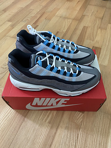 Nike air max 95, 43 size - 150€ new, box damaged (5 foto / 6)