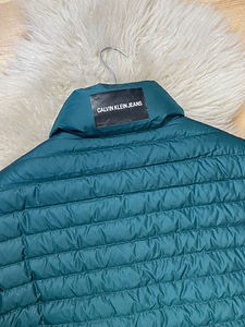 Calvin Kleini meeste jakk M / L (4 foto / 4)