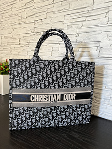 Dior kotid (5 foto / 9)
