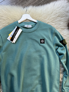 Stone Island кофта (8 фото из 9)