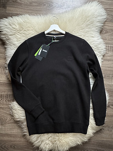 Hugo Boss кофты, джемпера (7 фото из 8)