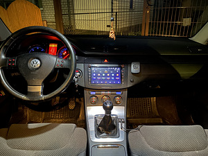 Volkswagen passat b6 (4 foto / 7)