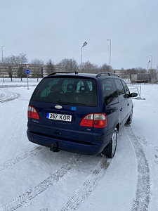 Ford galaxy 1.9tdi (2 foto / 4)