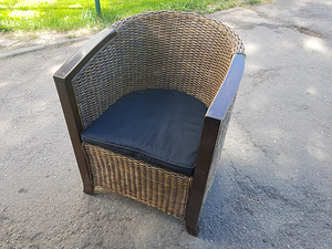 Садовое кресло