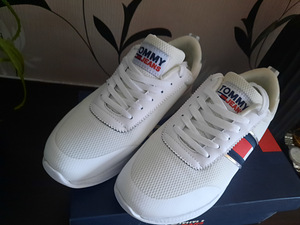 TOMMY JEANS TECHNICAL FLEXI TOSSUD (8 foto / 10)