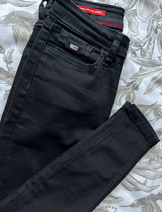 Tommy jeans teksad (2 foto / 9)