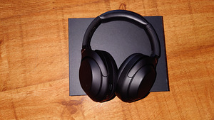 Sony wh-1000xm4 (1 foto / 2)