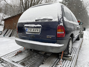 Chrysler Voyager (3 фото из 6)
