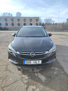 Opel Astra K Sports Tourer (2 foto / 12)