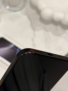 iPhone 16 Pro Max 256GB black (4 foto / 6)