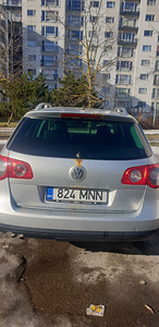 Volkswagen Passat Variant B6 2.0 TDI (9 foto / 9)