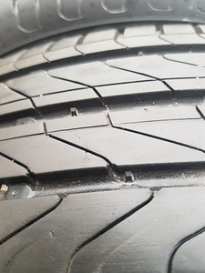 *Continental Ultra Contact*R15,195/65(7mm)nagu uus. (2 foto / 9)