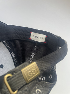 Gucci (4 фото из 4)