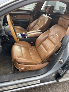 Audi A8L 3.0tdi (6 foto / 9)