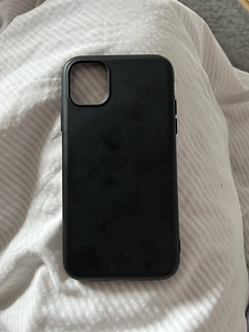 iPhone 11 64GB фиолетовый (3 фото из 4)