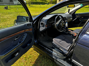 BMW 520i 2.0 110kw мануал (8 фото из 11)