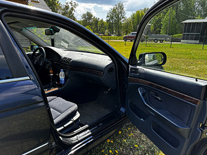 BMW 520i 2.0 110kw мануал (11 фото из 11)