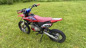 Apollo RFZ y140 + гусеница и лыжа для зимы (5 фото из 9)